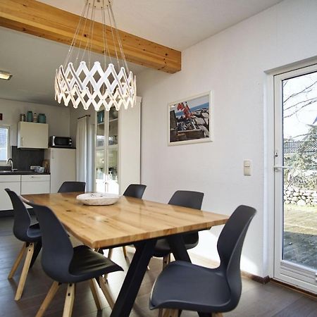 Komfortables Haus Mit Kamin, Sauna, Garten, Terrasse - Ferienhaus Sternschnuppe Wiek auf Rügen Exteriér fotografie