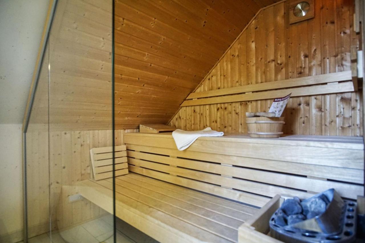 Komfortables Haus Mit Kamin, Sauna, Garten, Terrasse - Ferienhaus Sternschnuppe Wiek auf Rügen Exteriér fotografie